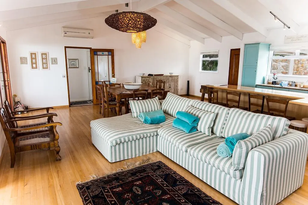 Quarterdeck Holiday Apartment Cape Town