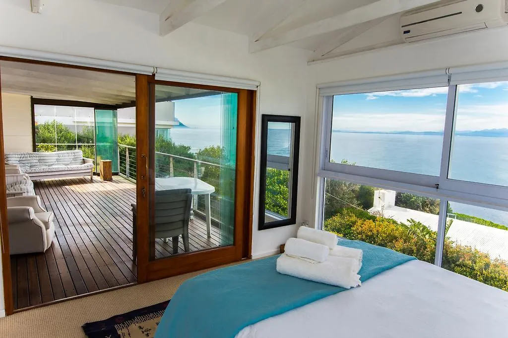 Quarterdeck Holiday Apartment Cape Town