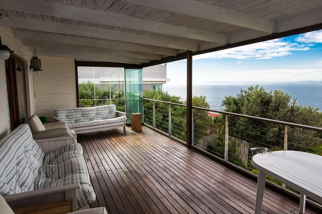 Quarterdeck Holiday Apartment Cape Town